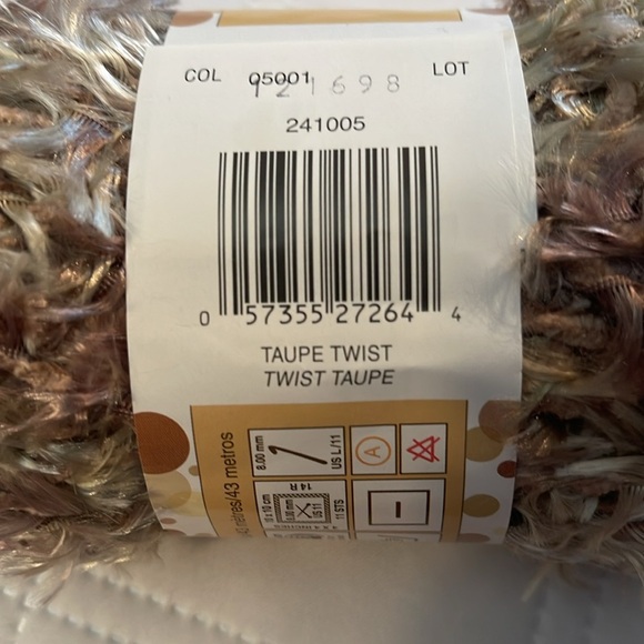 Yarn-Patons Twister - Picture 3 of 4